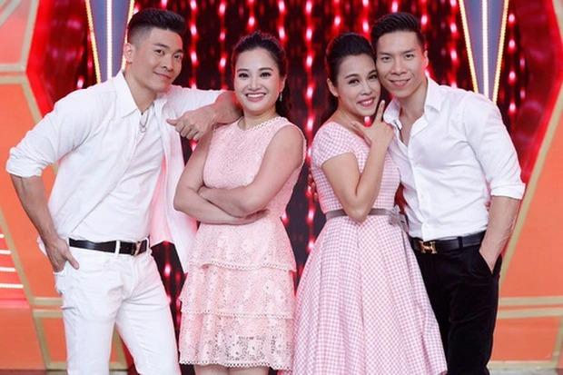 Vợ chồng O Sen Ngọc Mai ăn mừng quán quân, vợ chồng Hồng Phượng vắng mặt-4