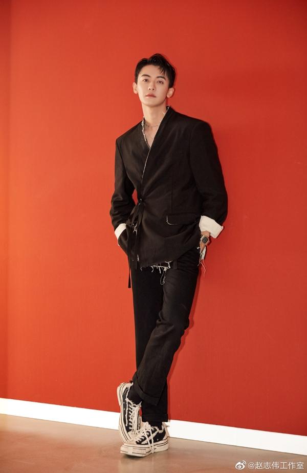 Phản diện của Chiếu Sáng Anh, Sưởi Ấm Em từng cắm sừng Ngu Thư Hân-2