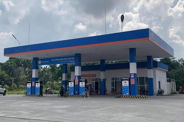 Nhiều cây xăng ở TPHCM thản nhiên... nghỉ Tết-11