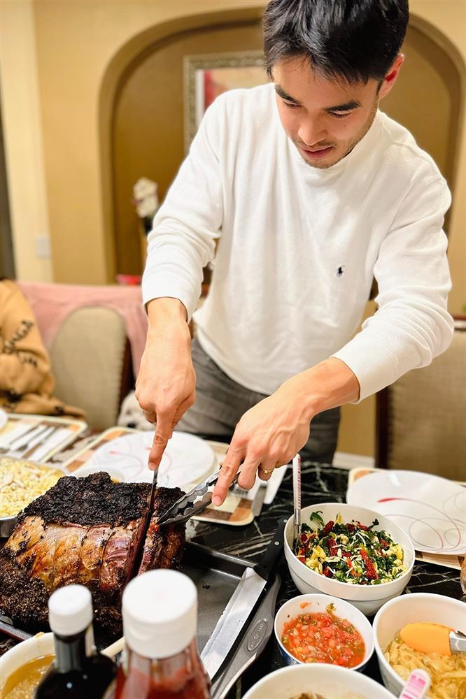 Lộ diện gia đình Jennifer Phạm, ngoại hình đẹp đều-5