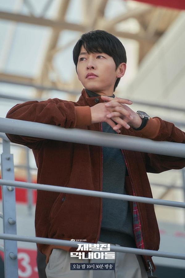 Phim của Song Joong Ki làm được điều chưa từng có trong lịch sử phim Hàn-2