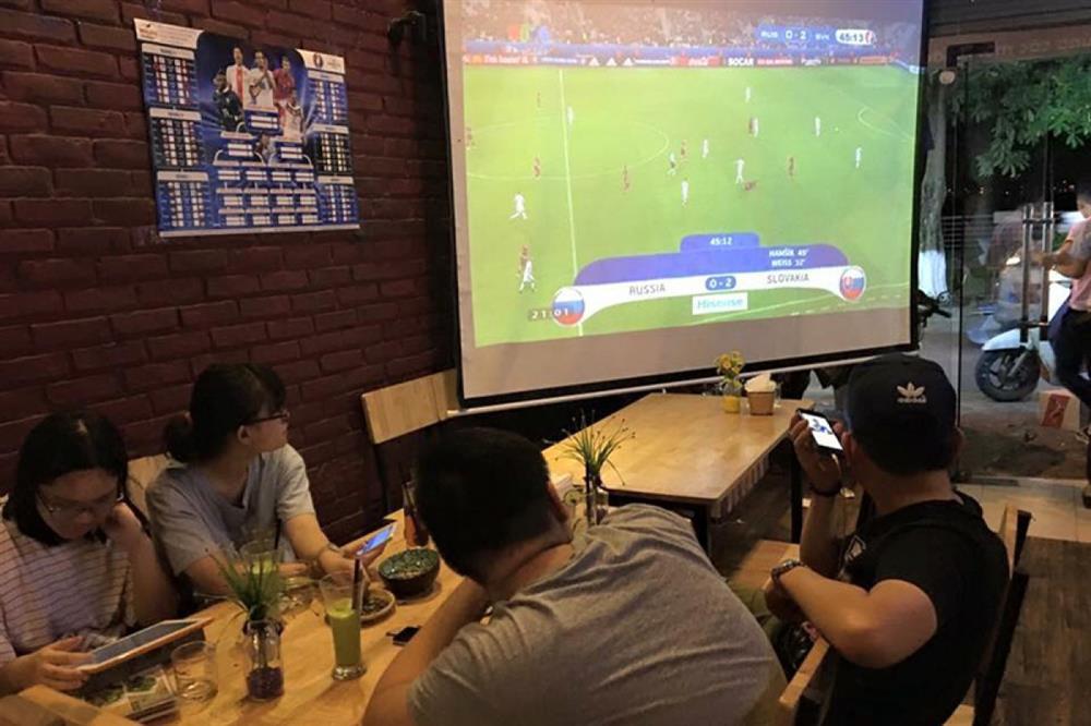 Thói quen xấu tàn phá sức khỏe mùa World Cup-1