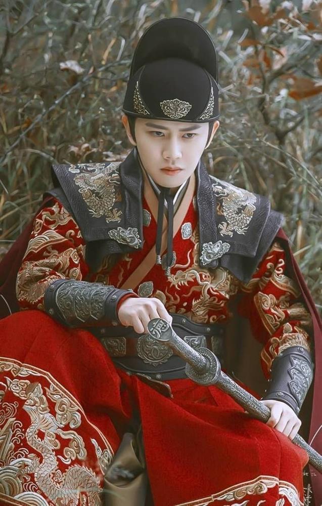 Triệu Lộ Tư và Nhậm Gia Luân gây tranh cãi vì chèn ép bạn diễn-4