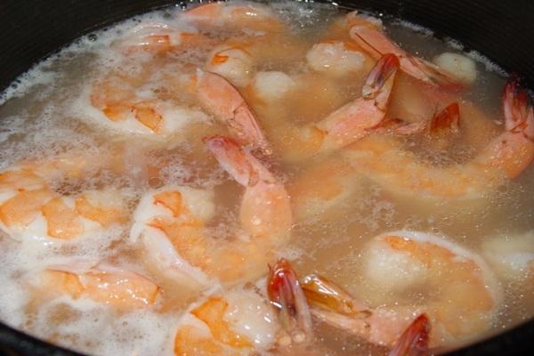 Chuyên gia mách 3 loại bọt có hại cần vớt bỏ, 3 loại bọt tốt cần giữ lại-6