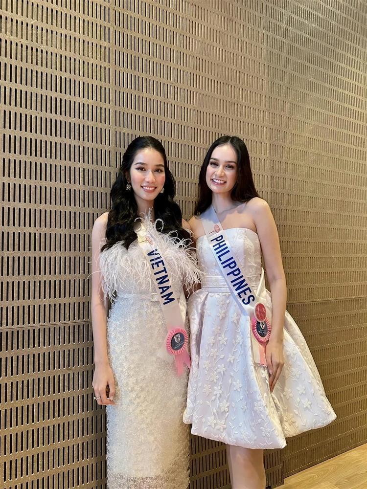 Netizen quá vui khi Phương Anh trượt giải đầu tiên ở Miss International-6