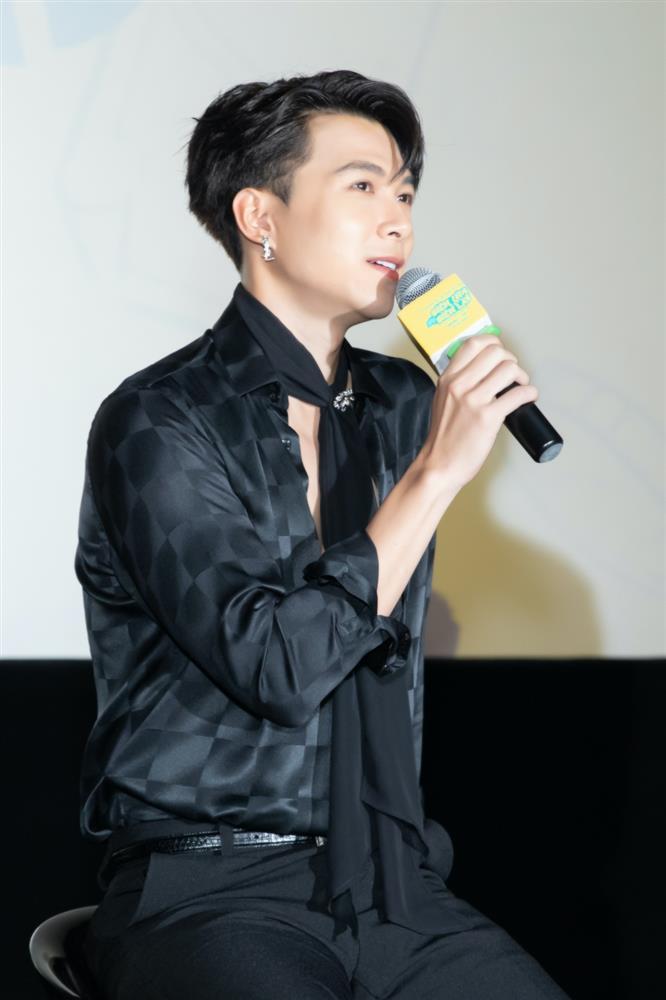 Vì sao Anh Tú không cần báo cáo việc đóng cảnh nóng với Diệu Nhi?-4