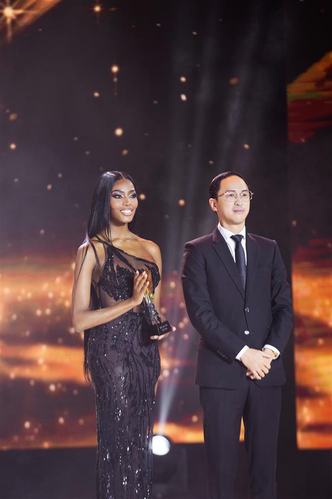 Chồng Tăng Thanh Hà gây sốt khi sánh vai Miss Supranational-3