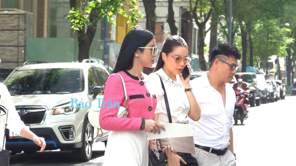 Vợ chồng Diệp Lâm Anh ra tòa xử ly hôn sau ồn ào chặn xe-1