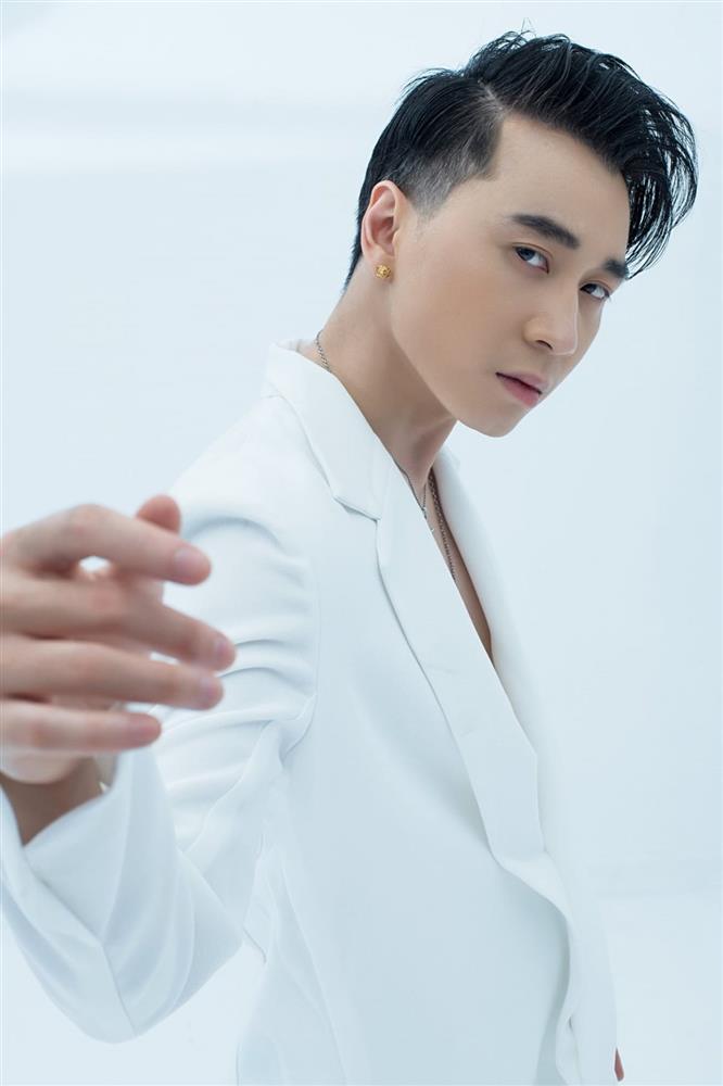 Karik muốn bỏ showbiz vì người ta đến rồi sẽ đi, không bền-1