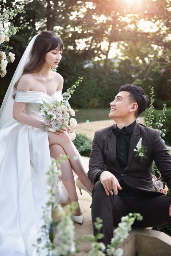 Trước đám cưới, diễn viên Ngọc Thuận khoe lắc vàng khủng do ba vợ tặng-3