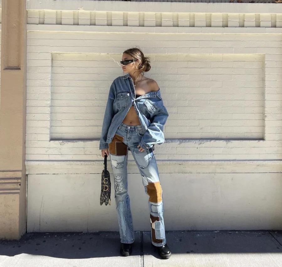 Xu hướng quần jeans chắp vá phủ sóng đường phố cuối năm-1