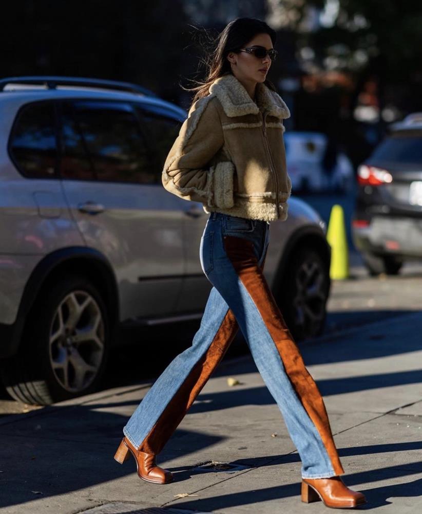 Xu hướng quần jeans chắp vá phủ sóng đường phố cuối năm-7