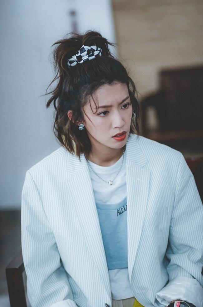 Dàn mỹ nhân phim hình sự khiến fan nam không thể rời mắt khỏi tivi-7