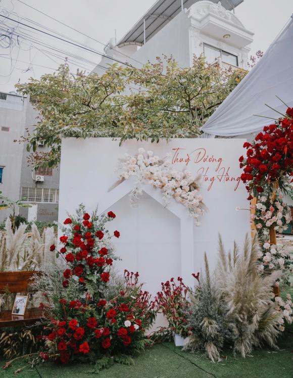 Không gian tiệc chuẩn đại gia của cầu thủ Huy Hùng và vợ hot girl-3