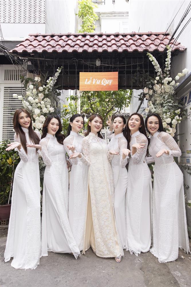 Dàn phù dâu cực đỉnh của Thùy Dung, Minh Tú thành tâm điểm-5