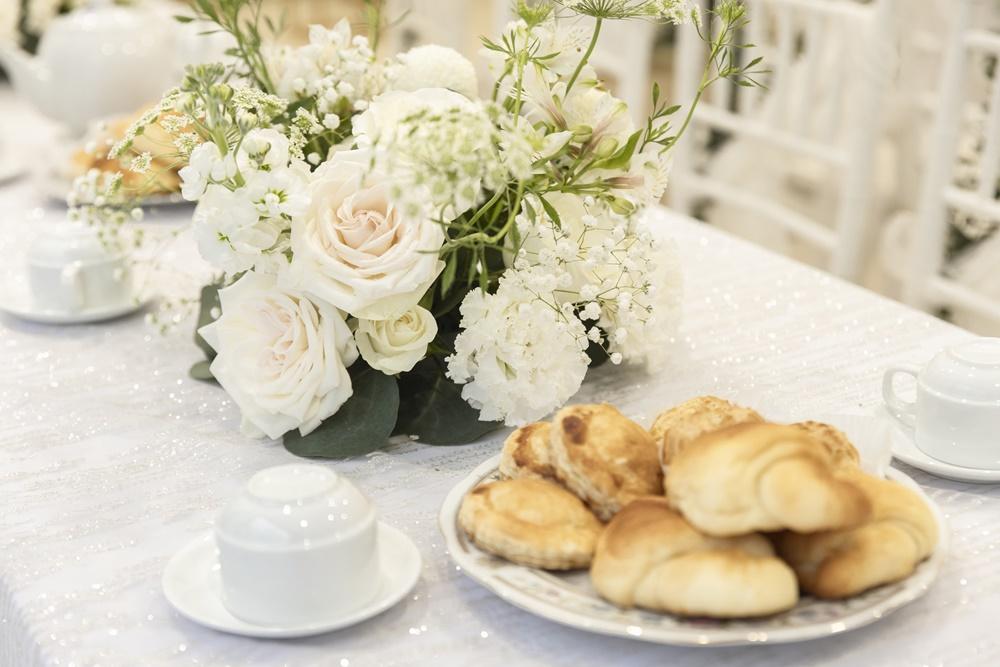 Dàn phù dâu cực đỉnh của Thùy Dung, Minh Tú thành tâm điểm-14