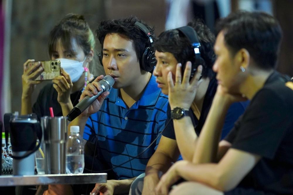 Trấn Thành trên phim trường khó ra sao mà diễn viên ai cũng sợ?-2