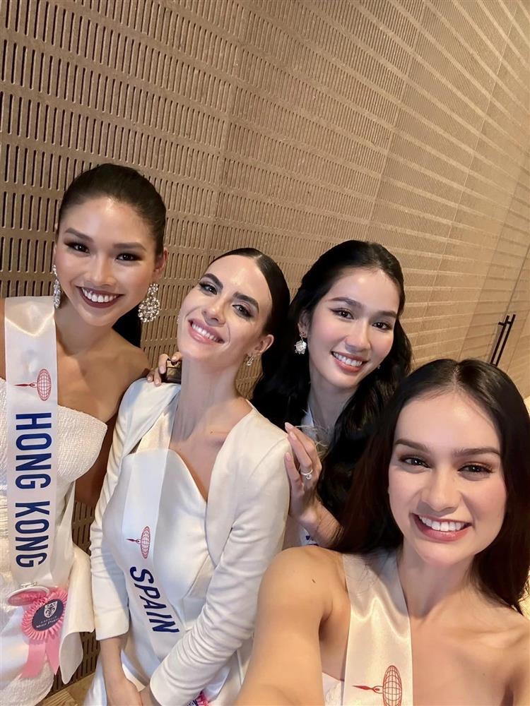 Đến Miss International, Phương Anh có ngay ảnh với 3 nhân vật quyền lực-6