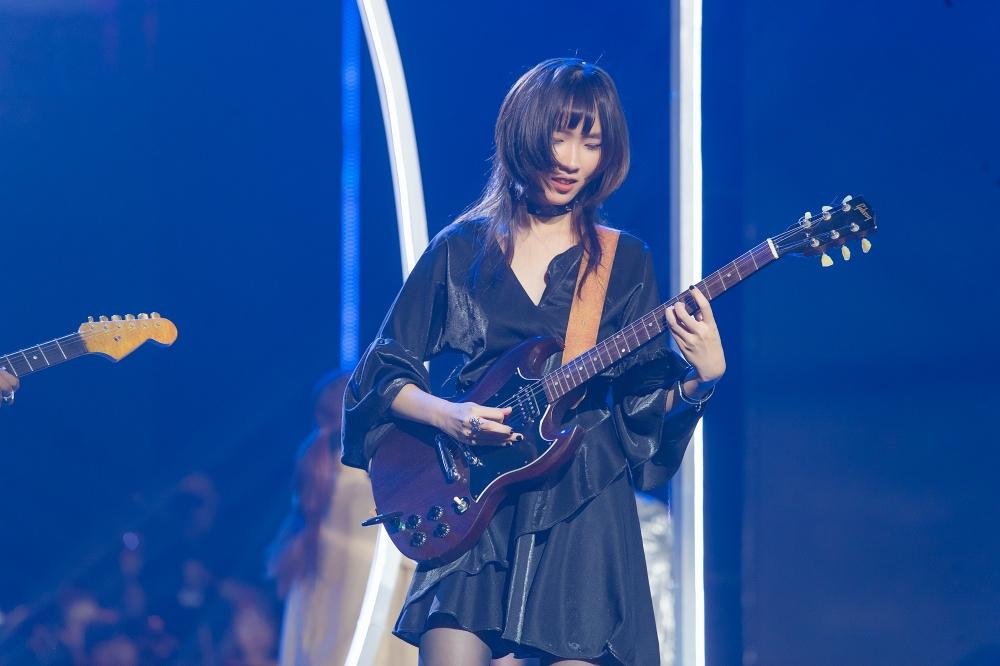 Nghệ sĩ có cát-xê cao nhất trong đêm nhạc kỷ niệm của Jimmii Nguyễn-3