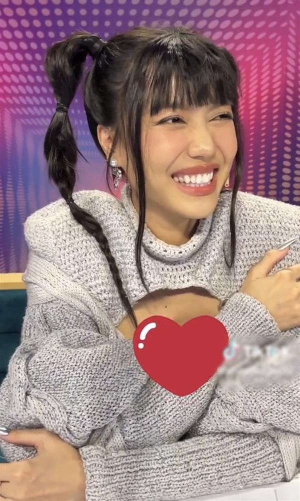 Diệu Nhi tự nhận ngân hàng mái giả, tặng cho cả Minh Hằng-4