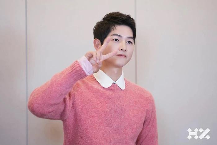 Song Joong Ki đã trở lại thời hoàng kim: Tất cả là do ăn may?-1