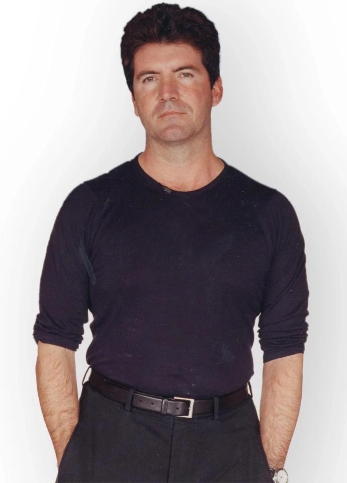 Gương mặt Simon Cowell thay đổi không thể nhận ra-1