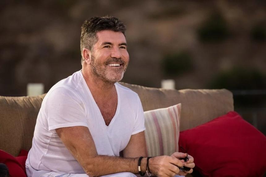 Gương mặt Simon Cowell thay đổi không thể nhận ra-3