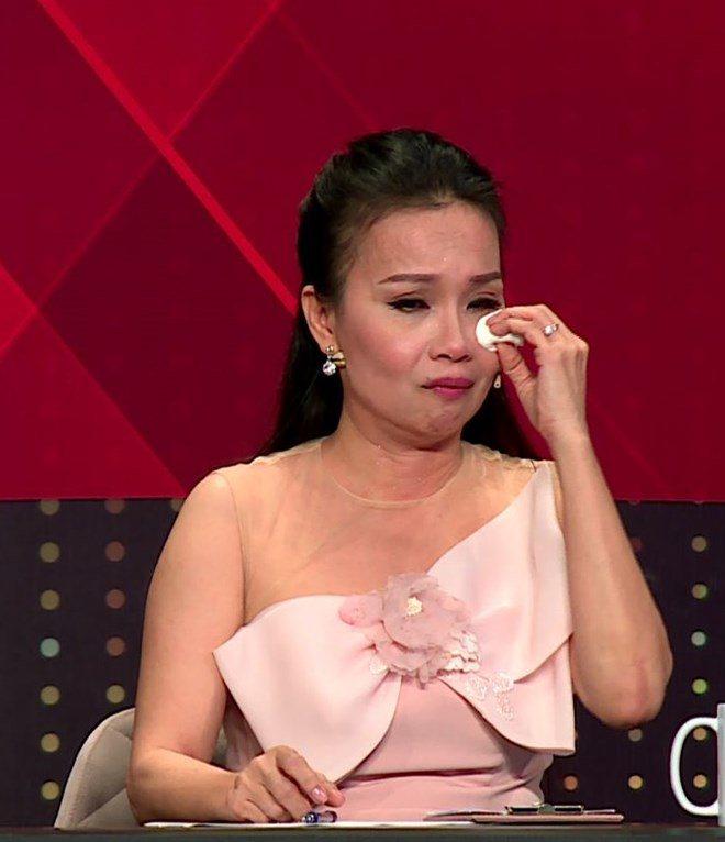 Loạt ca sĩ Việt long đong sự nghiệp vì mắc bệnh nguy hiểm-1