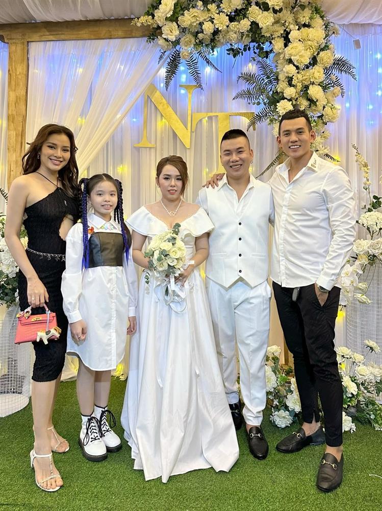 Phương Trinh Jolie bị nhắc nhở khi đang bầu vẫn đi giày cao gót-5