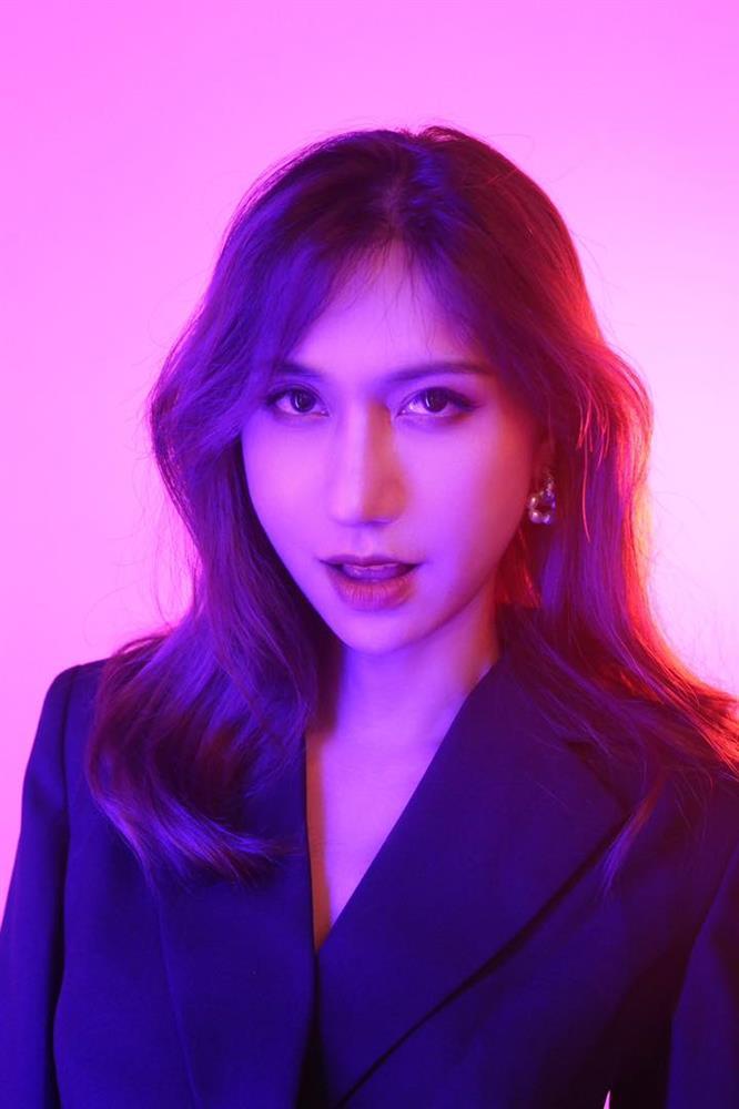 Lynk Lee nói về chiếc mũi nâng bị chê, sửa gì trong 8 lần phẫu thuật-5