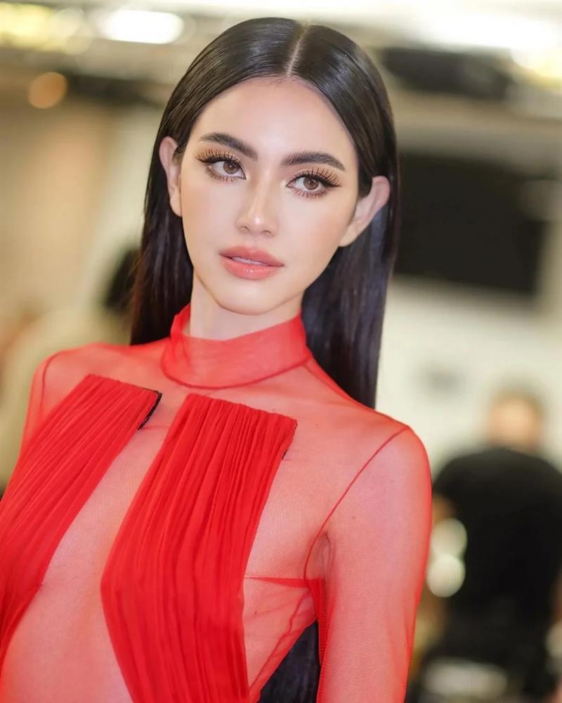 Bí quyết đánh son sang xịn mịn của dàn mỹ nhân đình đám thế giới-3