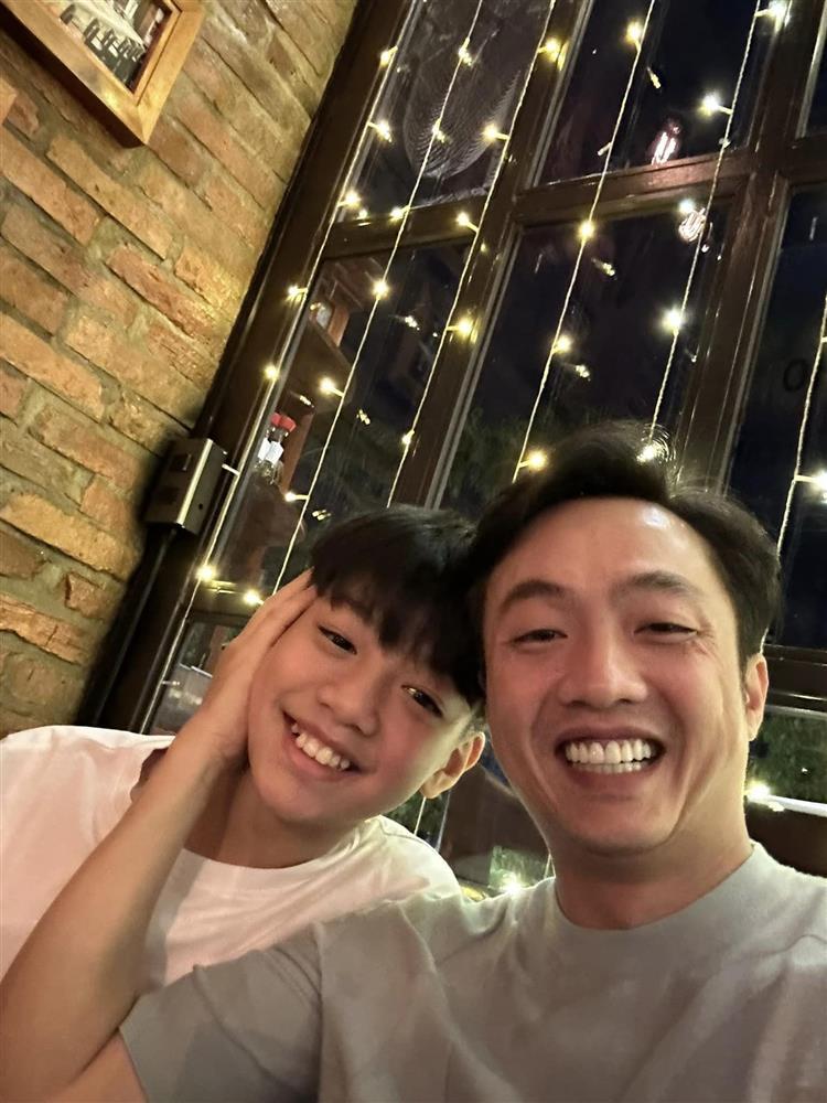 Cường Đô La - Subeo đánh lẻ ăn uống, dân mạng soi ngoại hình-3