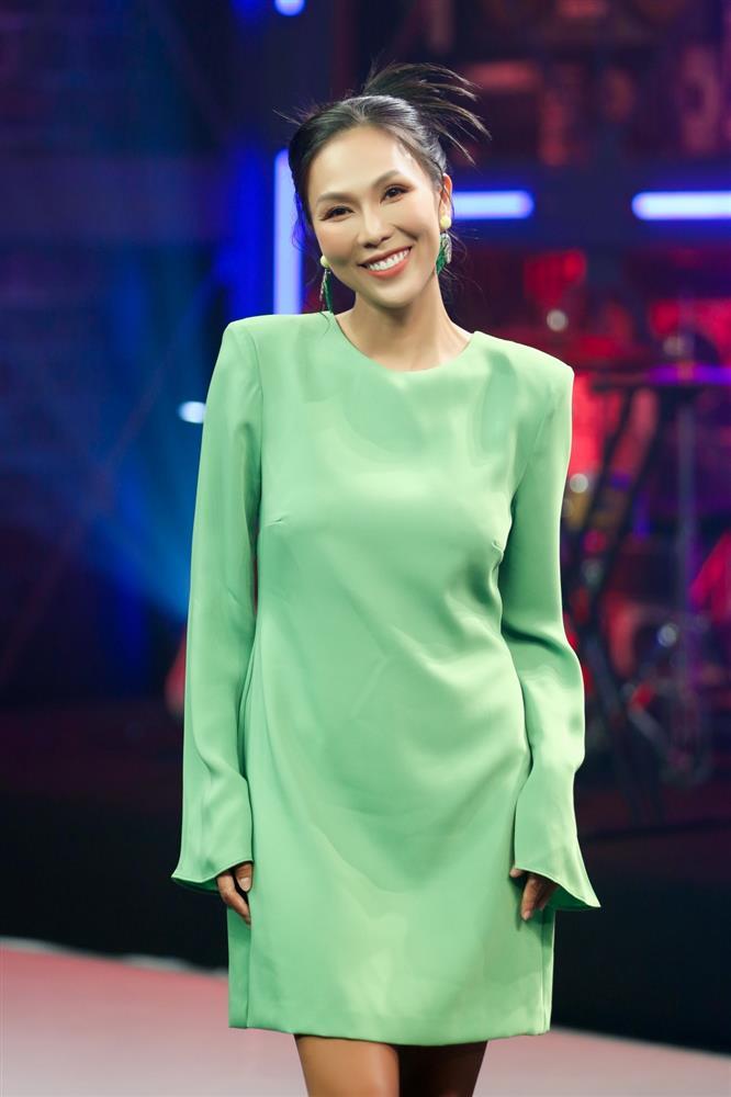 Khánh Ngọc Vầng Trăng Khóc có cát-xê 5.000 USD cách đây 17 năm-2