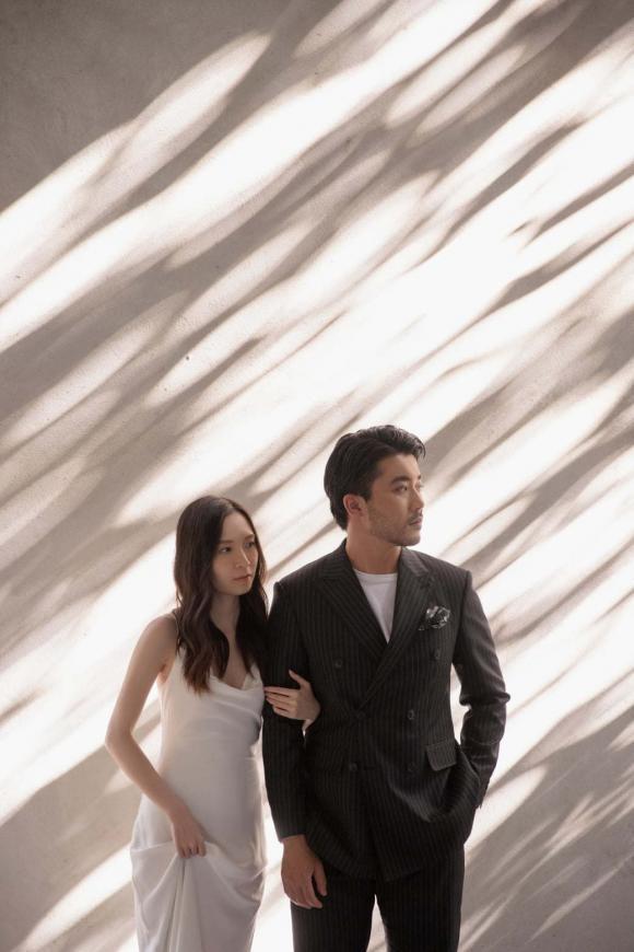 Xuân Hinh và bà xã diện áo dài đón khách trong ngày cưới con gái-6