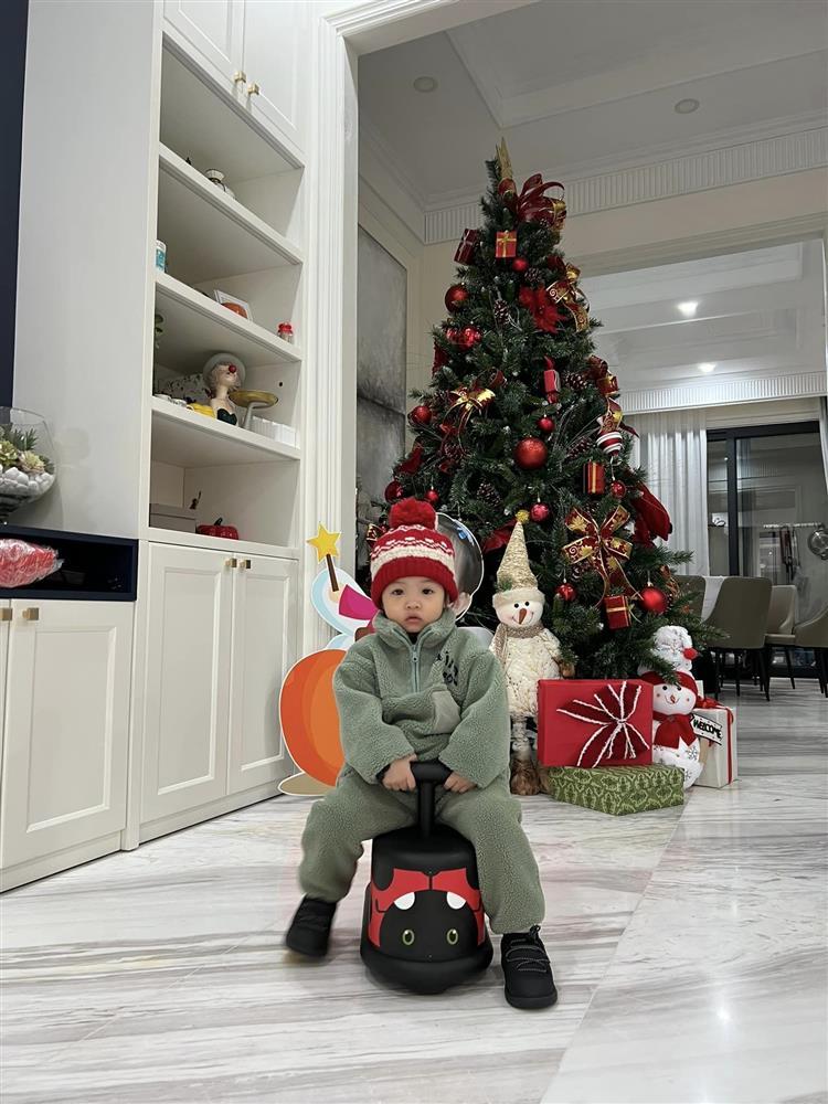 Hé lộ cơ ngơi chuẩn giàu của nhà đẻ Đàm Thu Trang-5