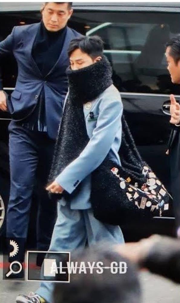 Chiều cao G-Dragon (BIGBANG) bị nghi ngờ sau loạt ảnh chưa chỉnh sửa-3