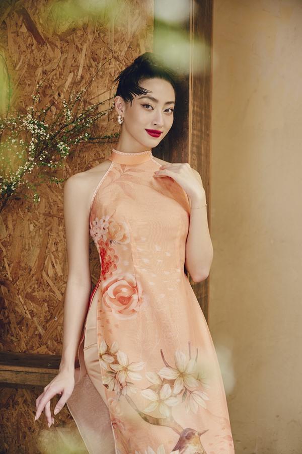 Lương Thùy Linh và Đỗ Thị Hà bất phân thắng bại với áo dài cách tân-6