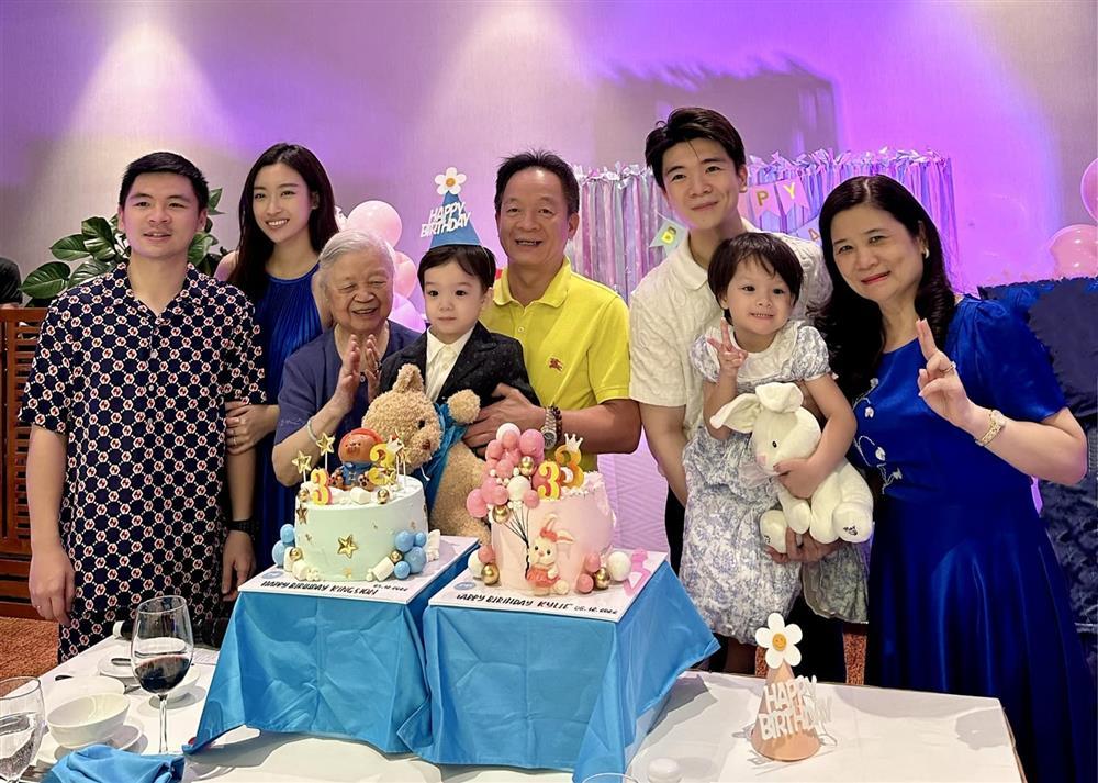 Ảnh hiếm Đỗ Mỹ Linh bên gia đình chồng 4 thế hệ-2