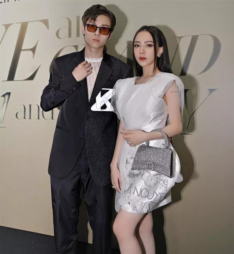 Mặt mộc ái nữ đại gia Minh Nhựa hậu dao kéo như Tây-6