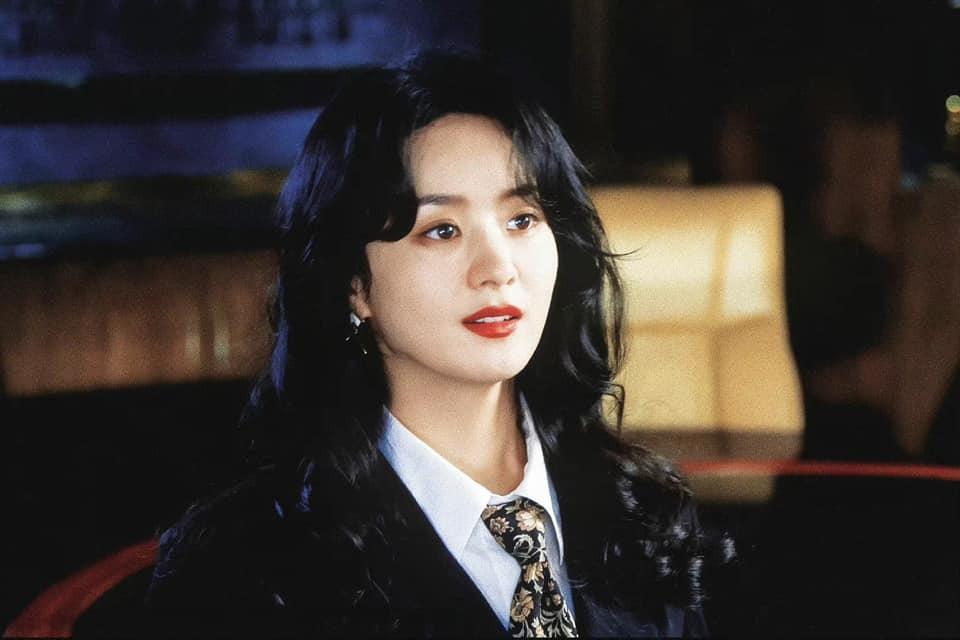 Lưu Diệc Phi - Triệu Lệ Dĩnh thắng lớn, Đường Yên xin mãi không có phim đóng-3