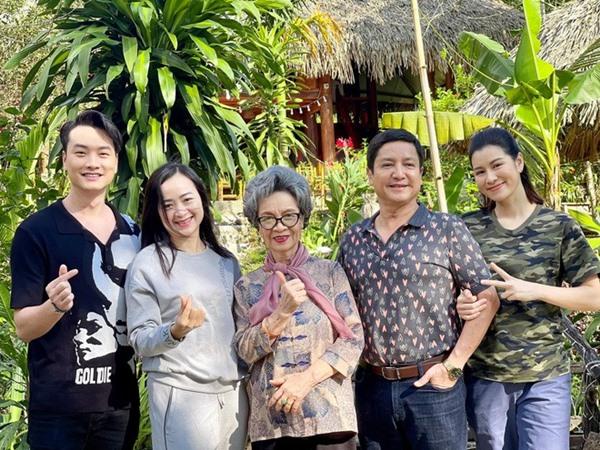 4 phim Việt có tỷ suất người xem cao nhất cả nước hiện nay: Vị trí thứ 2 gây ngỡ ngàng-4