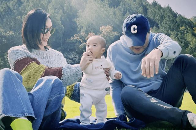 Vợ hoa hậu kém 19 tuổi của Lý Á Bằng thất nghiệp-5