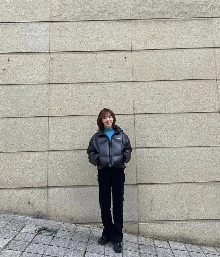 Học Jisoo, Lisa mix đồ phong cách thời trang mùa đông Hàn Quốc cực cuốn-10