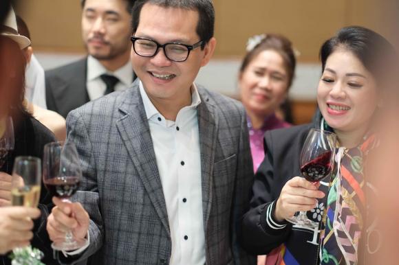 Dàn sao khủng dự đám cưới của con gái Xuân Hinh-3