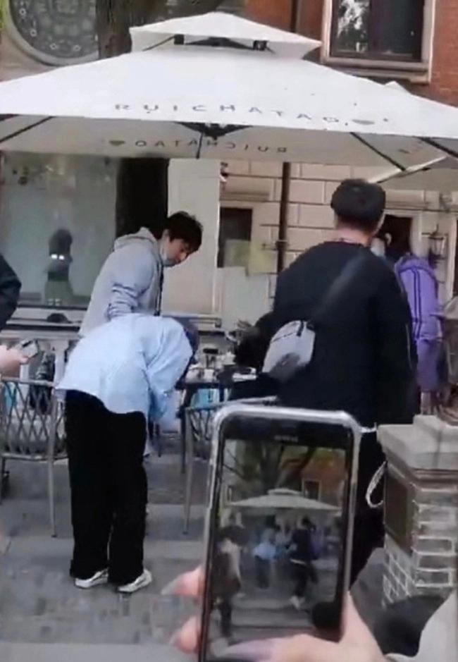 2 lần Dương Mịch bị đuổi khỏi đoàn phim: Đến mẹ của Trần Phi Vũ cũng phải quát mắng!-7