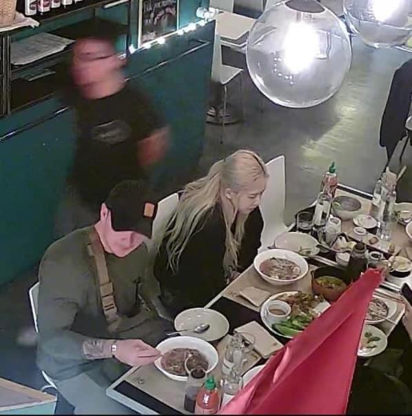 Rosé ăn phở Việt nạp lại năng lượng sau concert BLACKPINK-1