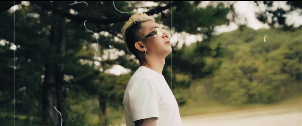 Khánh Đơn mừng sinh nhật con gái chung với Lương Bích Hữu-1