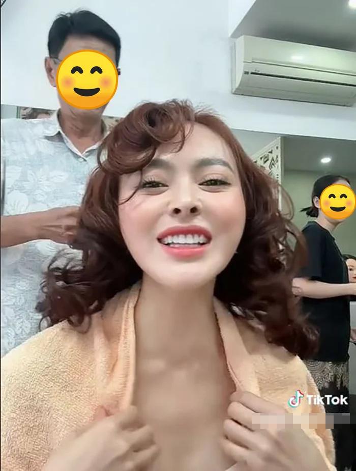 Trang Nemo tân trang ngoại hình, bật ngửa chi phí làm đẹp-1