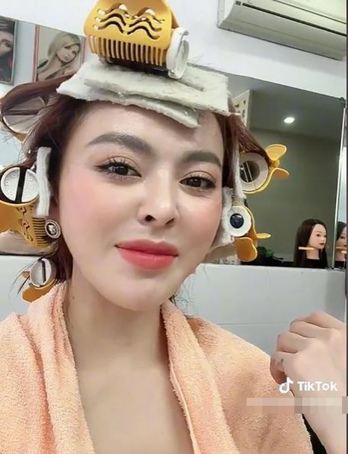 Trang Nemo tân trang ngoại hình, bật ngửa chi phí làm đẹp-2