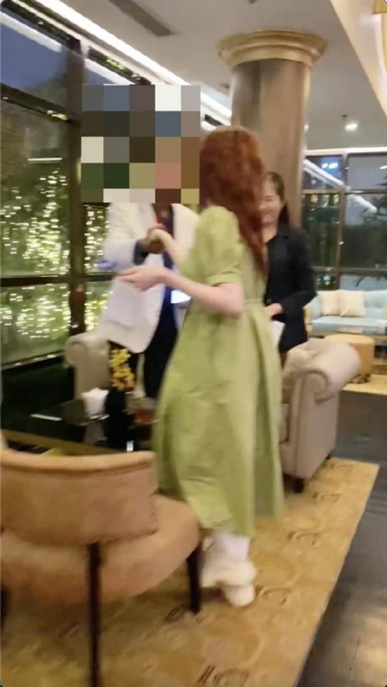 Elly Trần ly hôn chồng Tây sau chuỗi ngày mệt mỏi và tổn thương-3